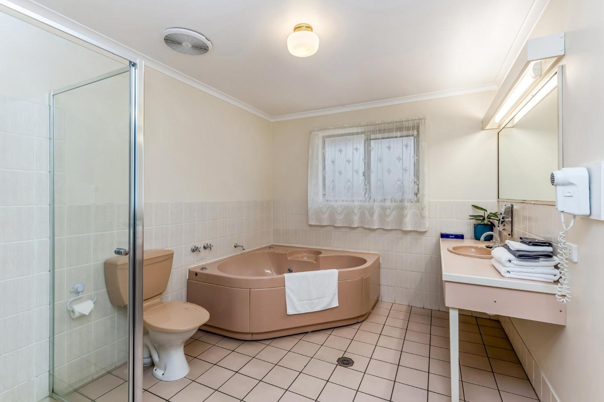 Golden Square Motor Inn Бендіго Екстер'єр фото