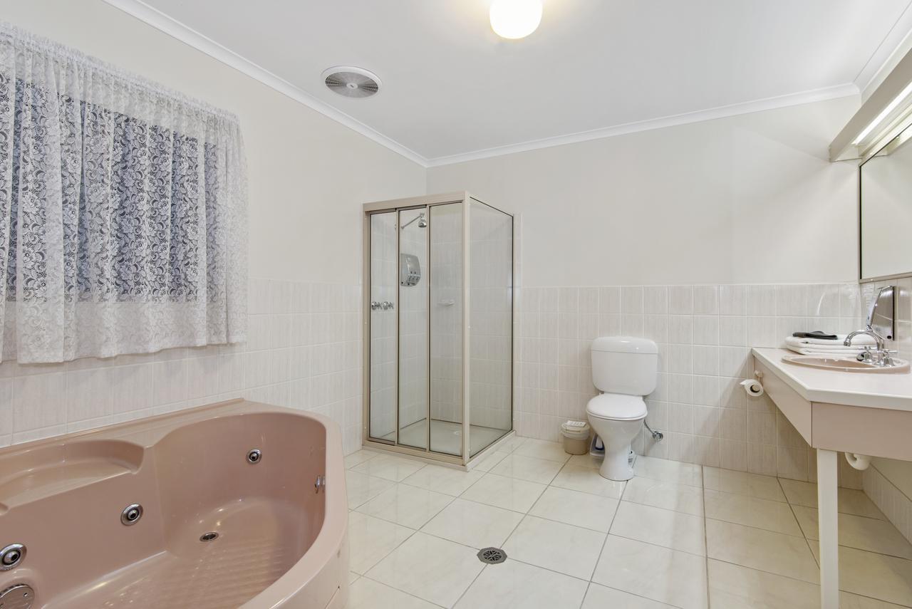 Golden Square Motor Inn Бендіго Екстер'єр фото
